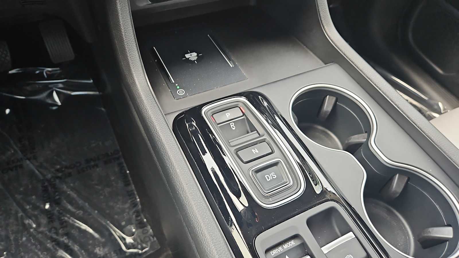 2023 Honda Pilot Touring - Photo 23