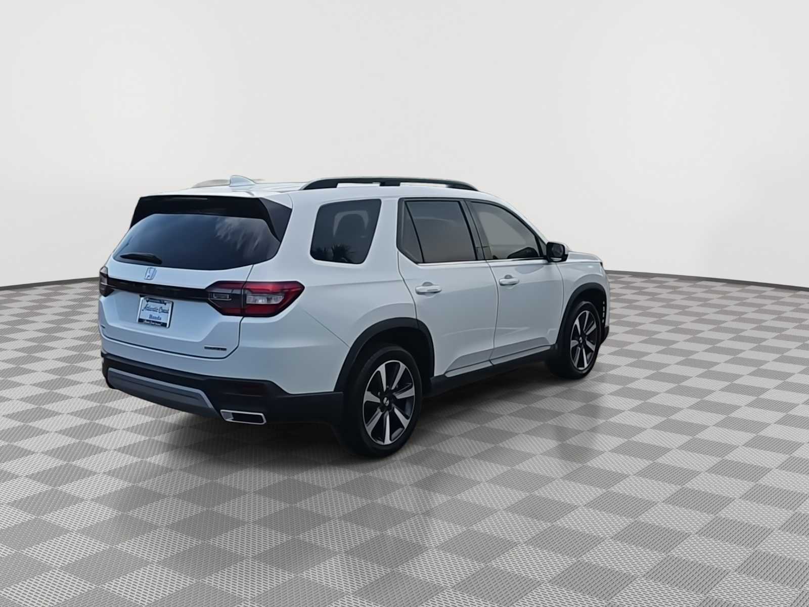 2023 Honda Pilot Touring - Photo 8