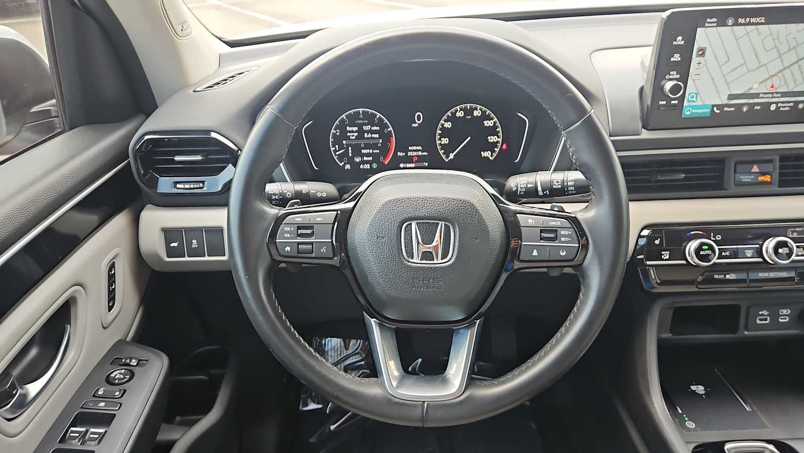2023 Honda Pilot Touring - Photo 11