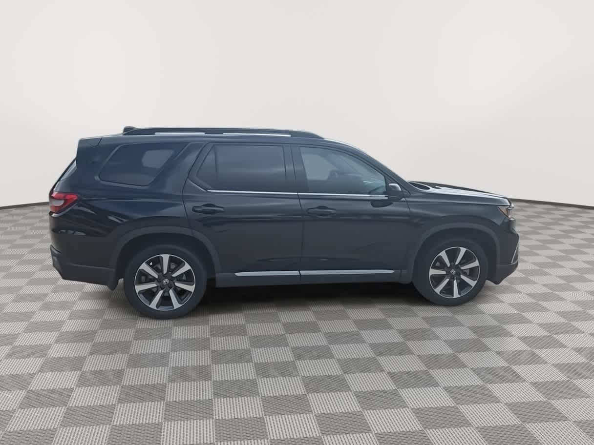 2024 Honda Pilot Touring 17