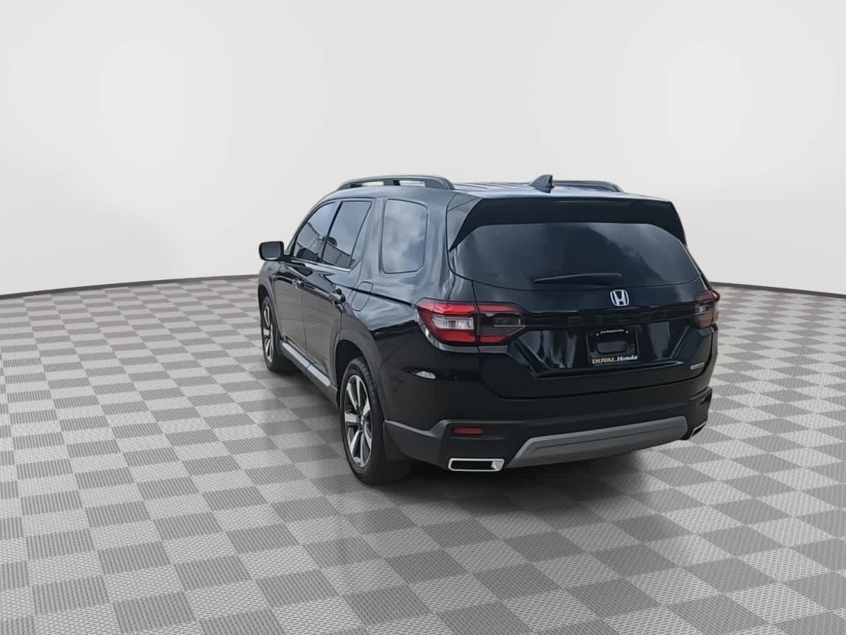 2024 Honda Pilot Touring 14