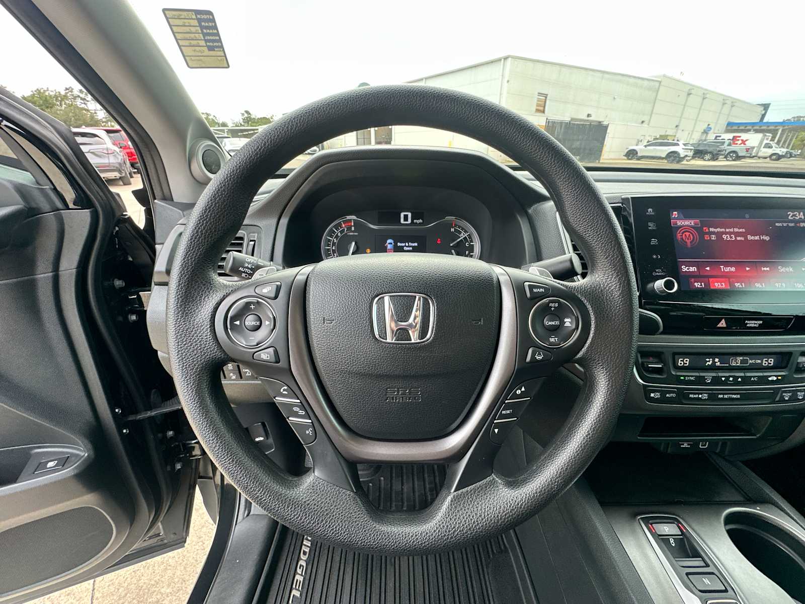 2023 Honda Ridgeline Sport AWD 11