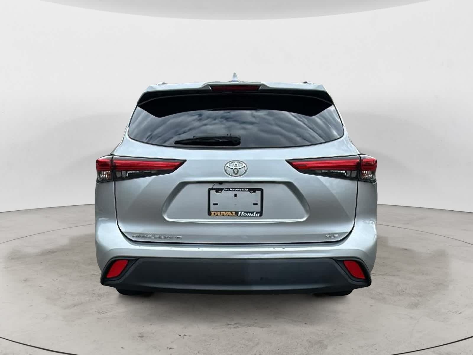 2021 Toyota Highlander XLE 4