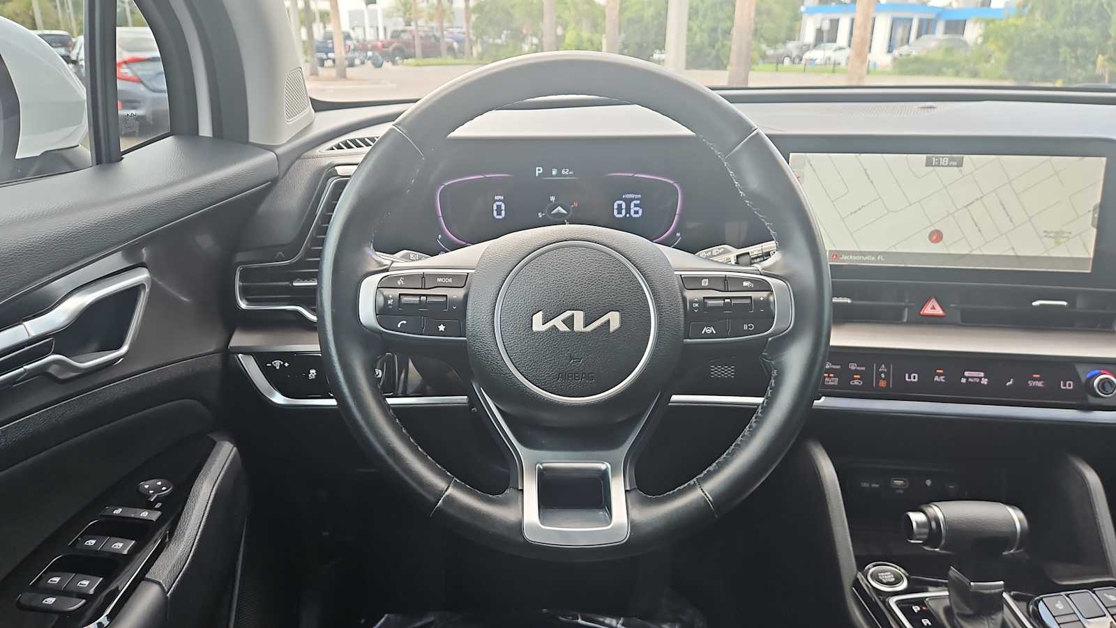 2023 Kia Sportage EX - Photo 11