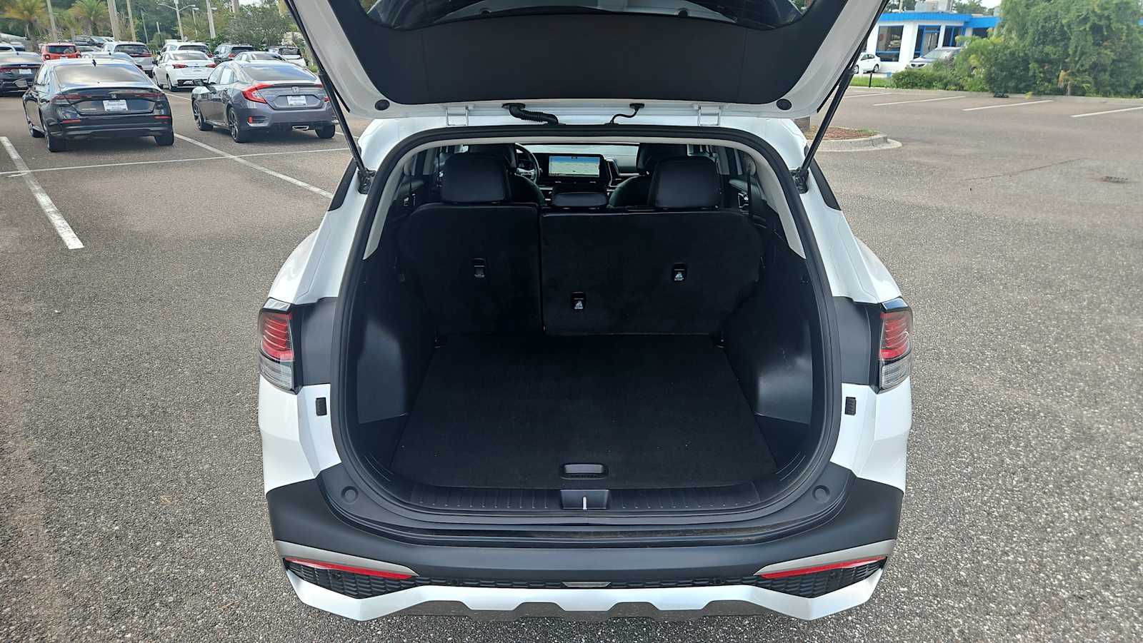 2023 Kia Sportage EX - Photo 20