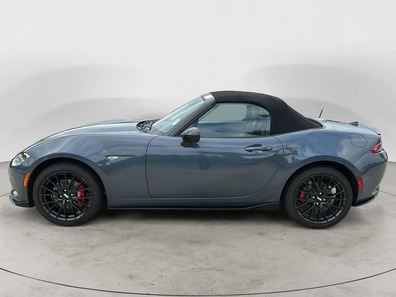 2021 Mazda MX-5 Miata Club 2