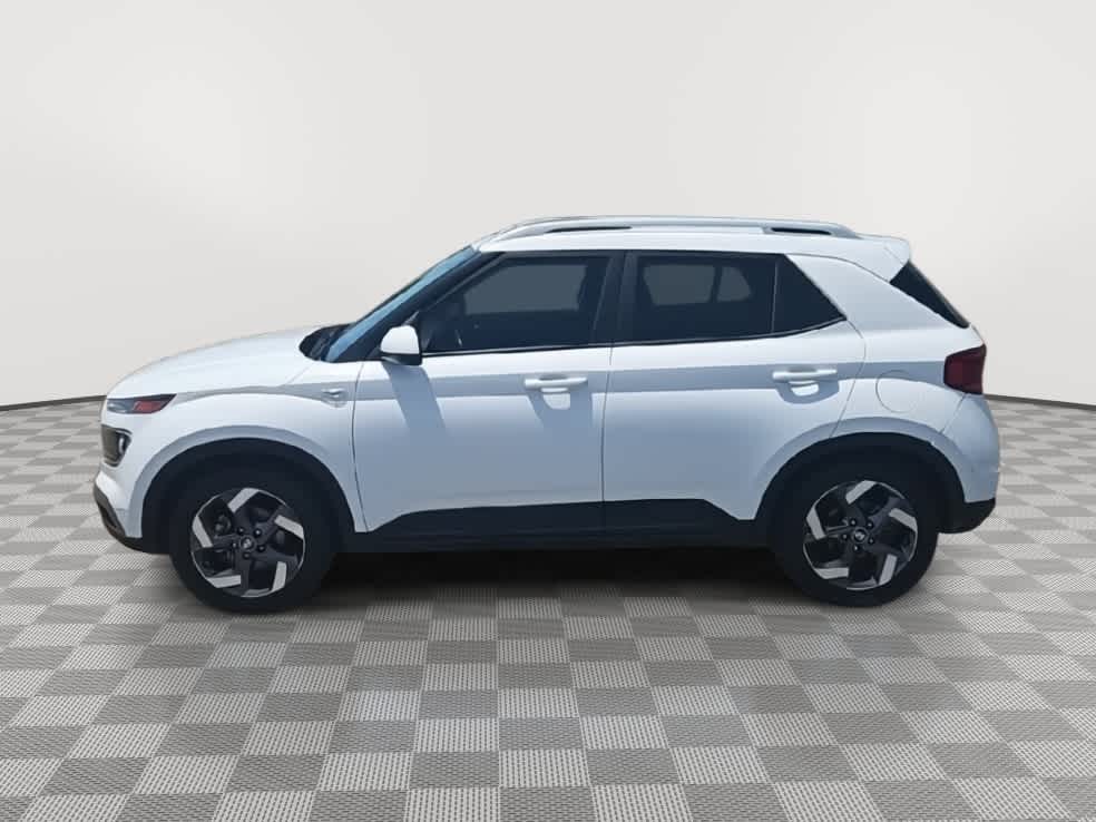 2022 Hyundai Venue SEL - Photo 5