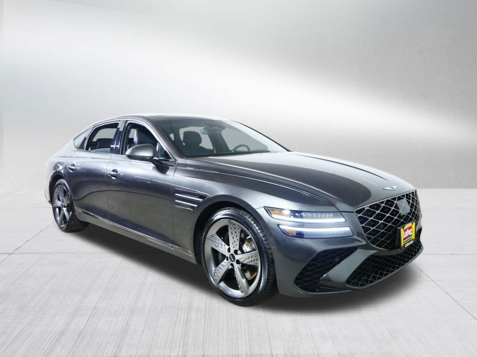 Makalu Gray 2025 Genesis G80 2.5T Sport Prestige AWD Sedan All-Wheel Drive 8-Speed Automatic