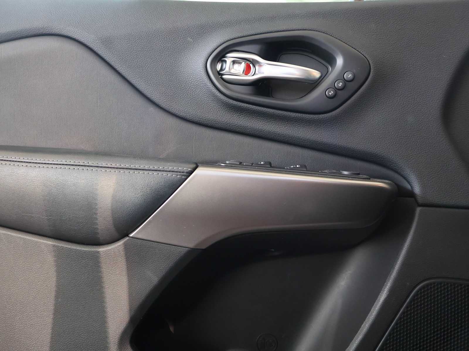 car-gallery-16