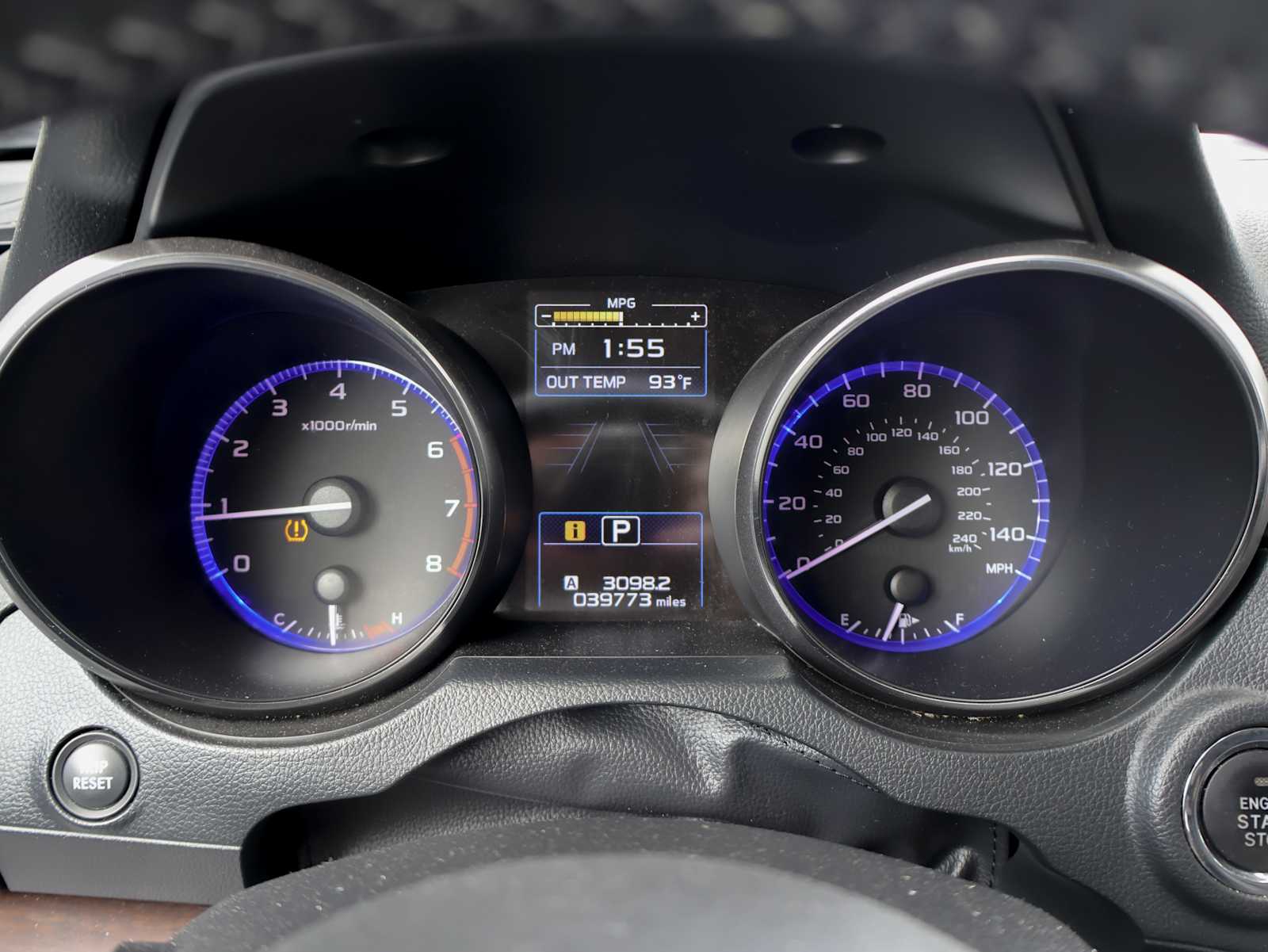 Used 2019 Magnetite Gray Metallic Subaru Limited image 17