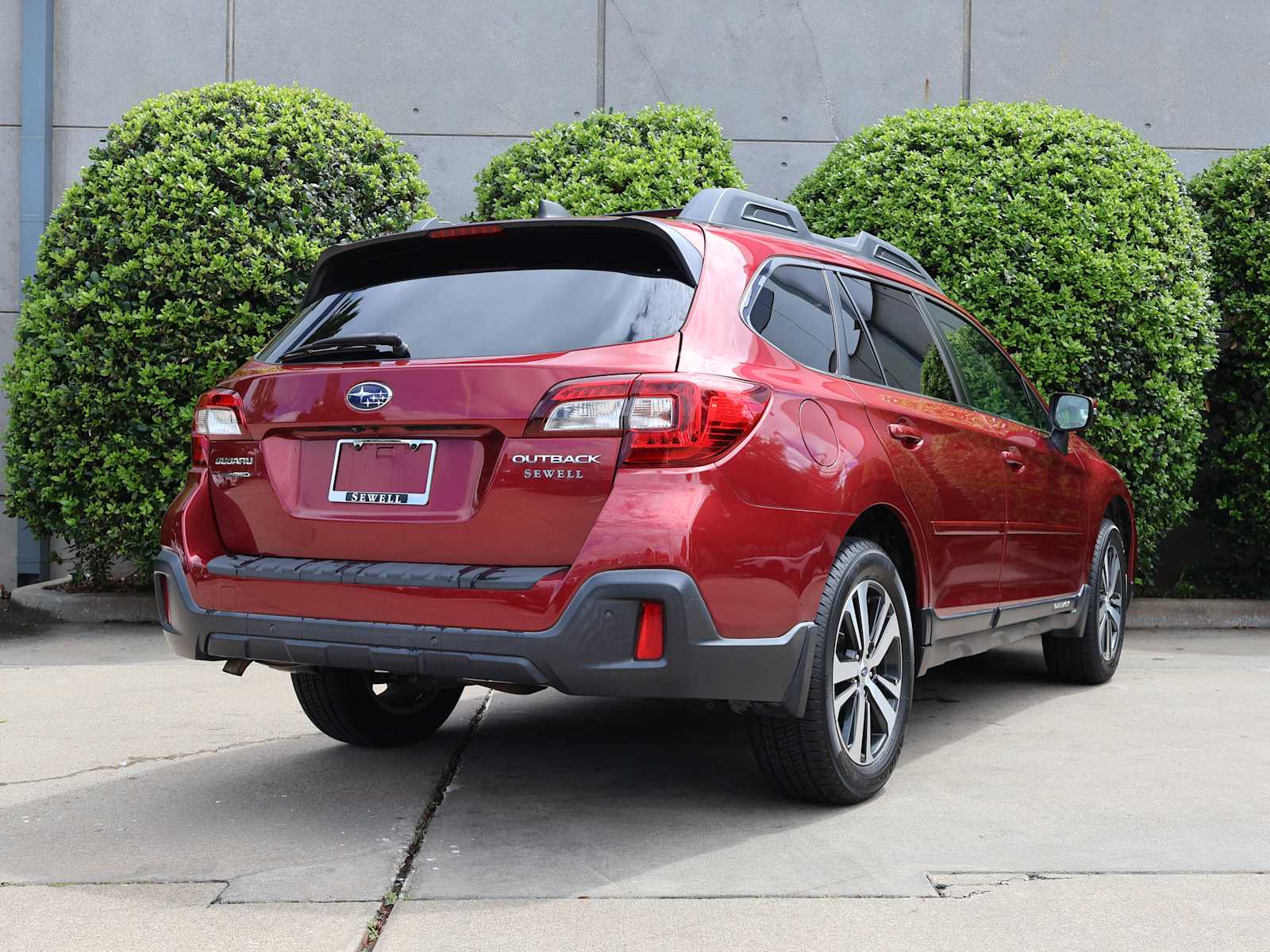 Certified Used 2019 Crimson Red Pearl Subaru Limited image 10
