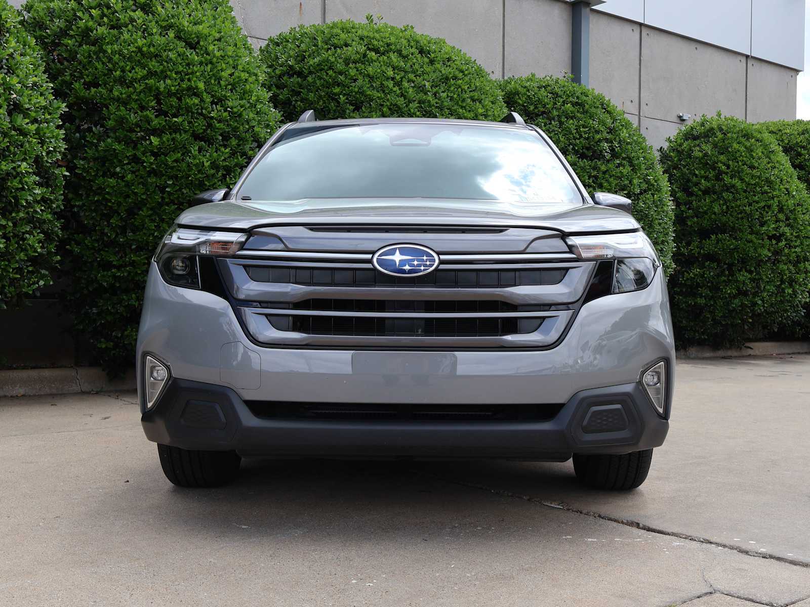 Certified Used 2026 River Rock Pearl Subaru Premium image 2