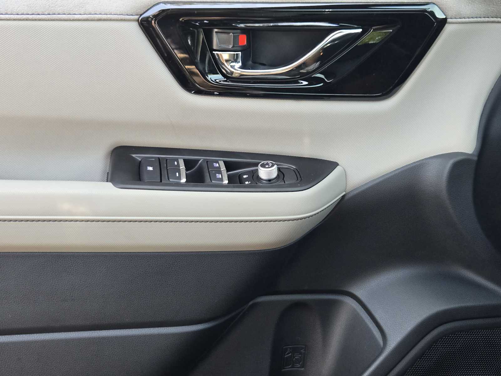 New 2026 Magnetite Gray Metallic Subaru Limited Hybrid image 15