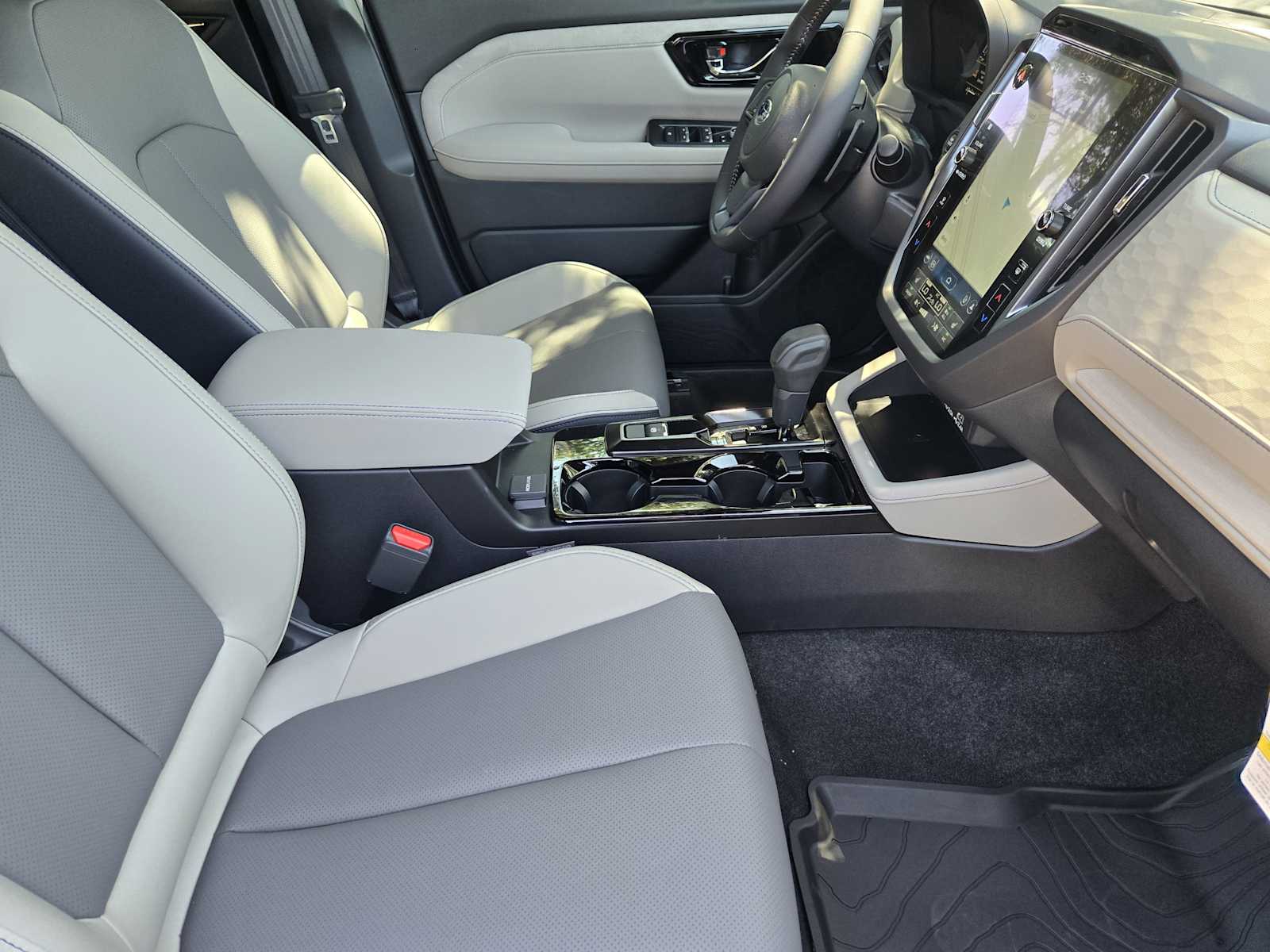 New 2026 Magnetite Gray Metallic Subaru Limited Hybrid image 9