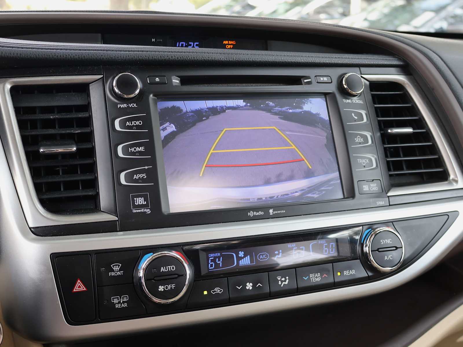 Used 2014 Blizzard Pearl Toyota Limited image 20