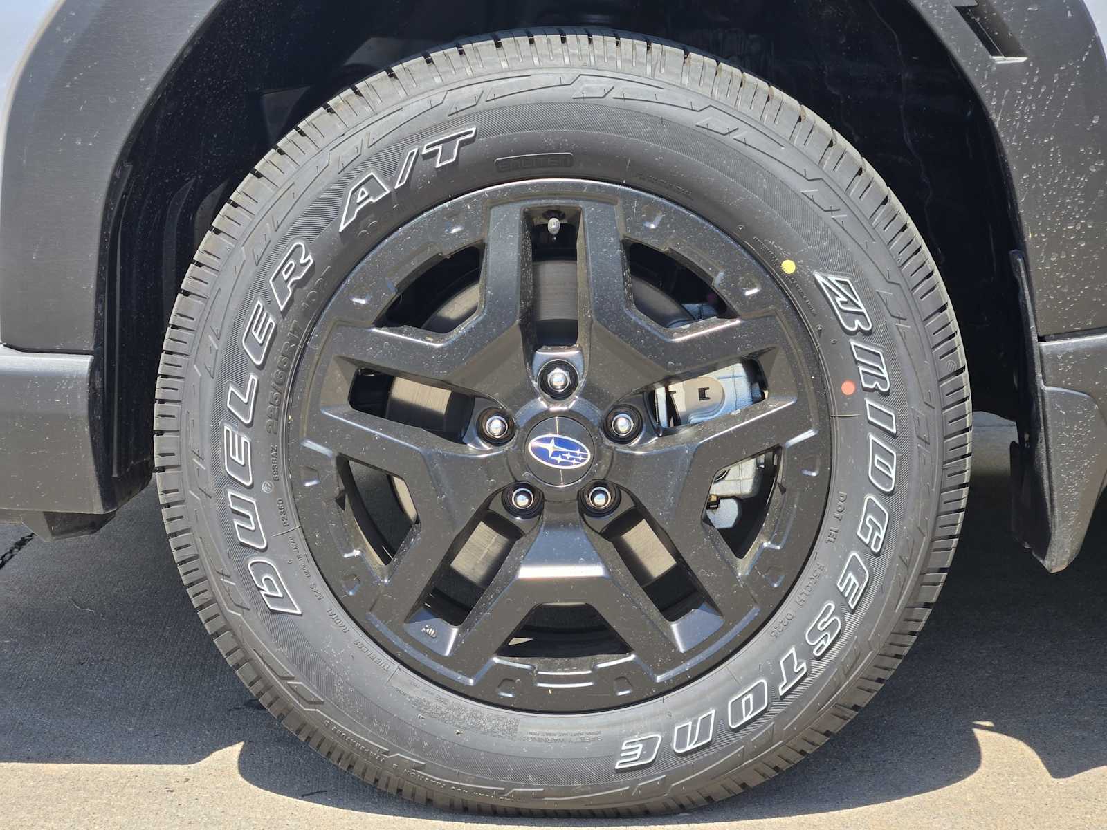 New 2026 Ice Silver Metallic Subaru Wilderness image 7