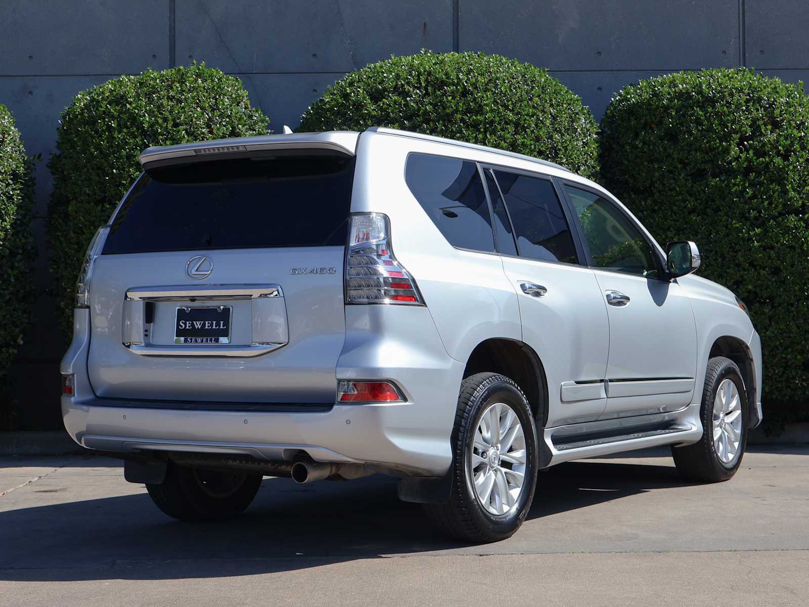 Used 2015 Silver Lining Metallic Lexus  image 8