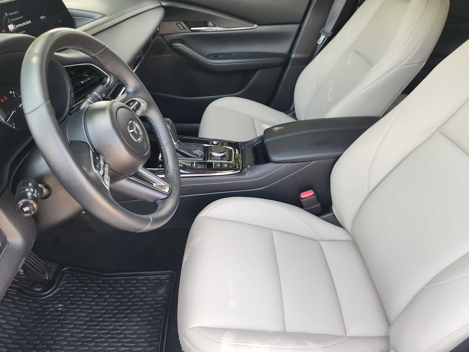 Used 2022 Snowflake White Pearl Mica Mazda 2.5 S Preferred Package image 11