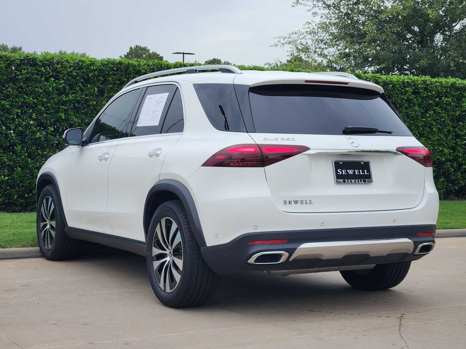 Certified Used 2026 Polar White Mercedes-Benz GLE 350 image 4