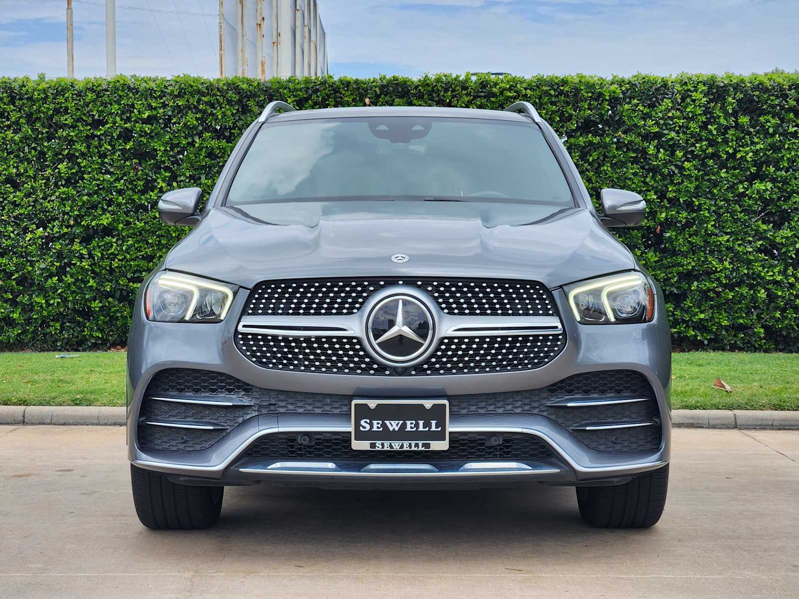 Certified Used 2022 Selenite Grey Metallic Mercedes-Benz GLE 350 image 2