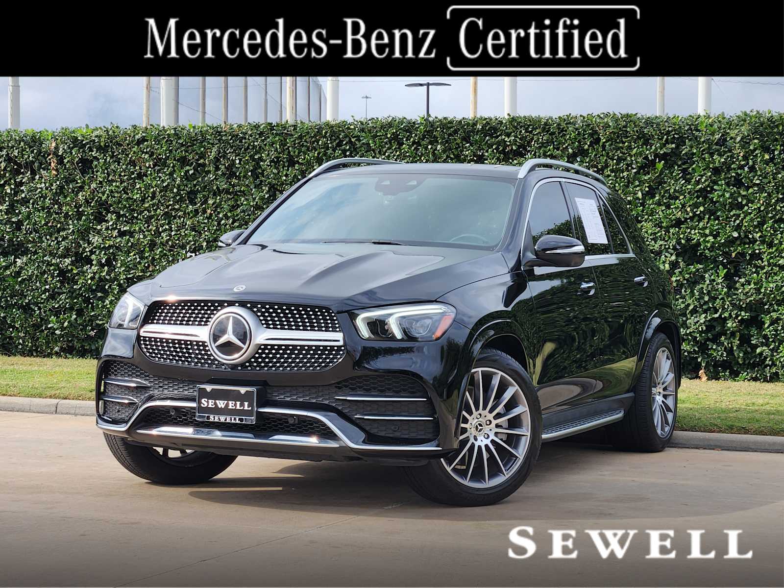 2022 Mercedes-Benz GLE GLE450's photo