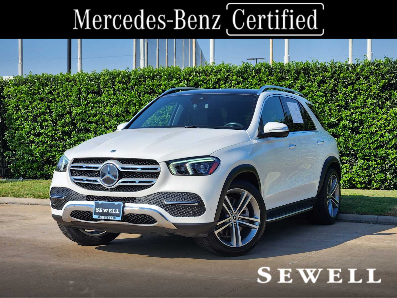 2022 Mercedes-Benz GLE GLE450's photo