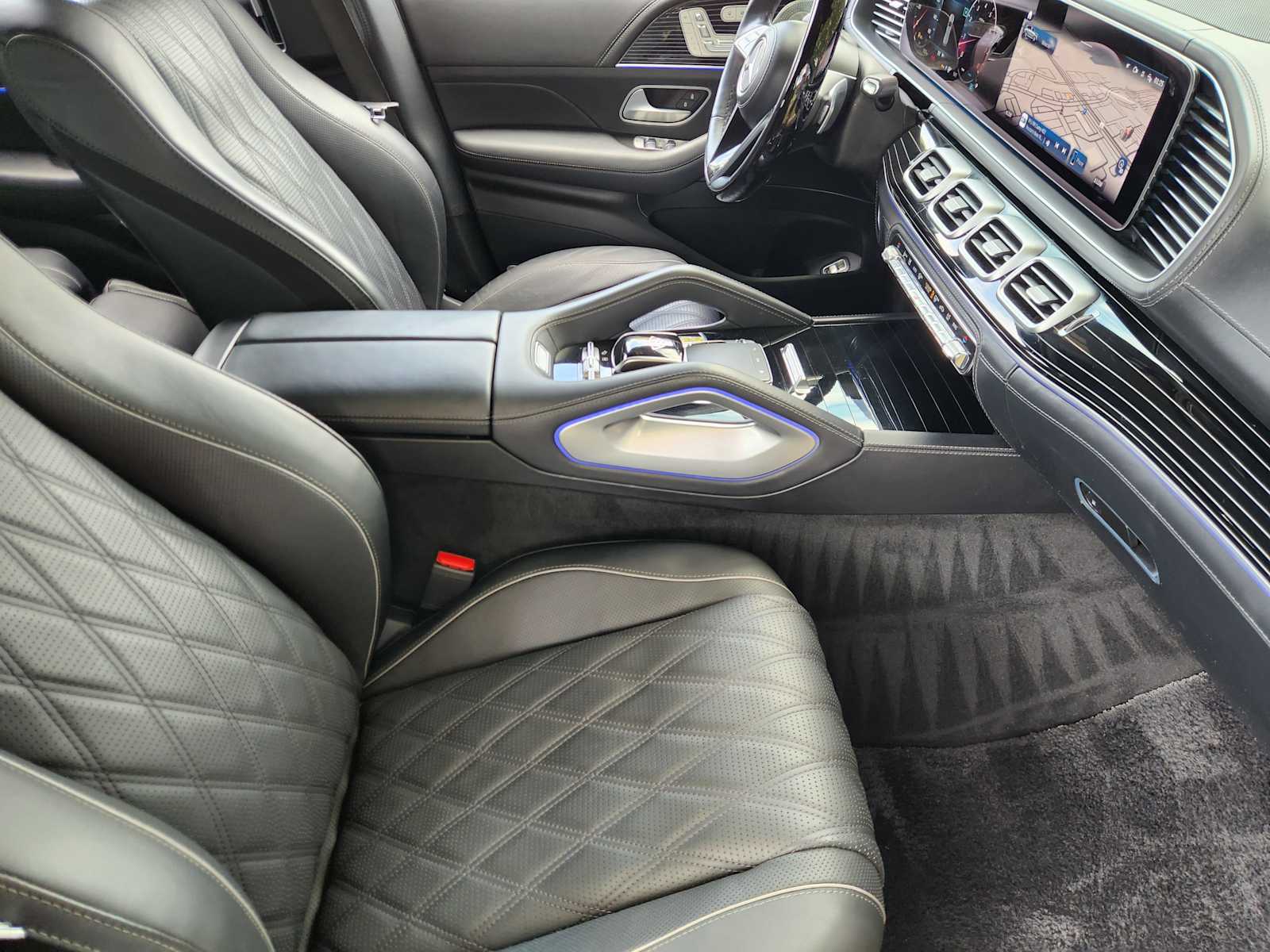 Certified Used 2024 Obsidian Black Metallic Mercedes-Benz Maybach GLS 600 image 12