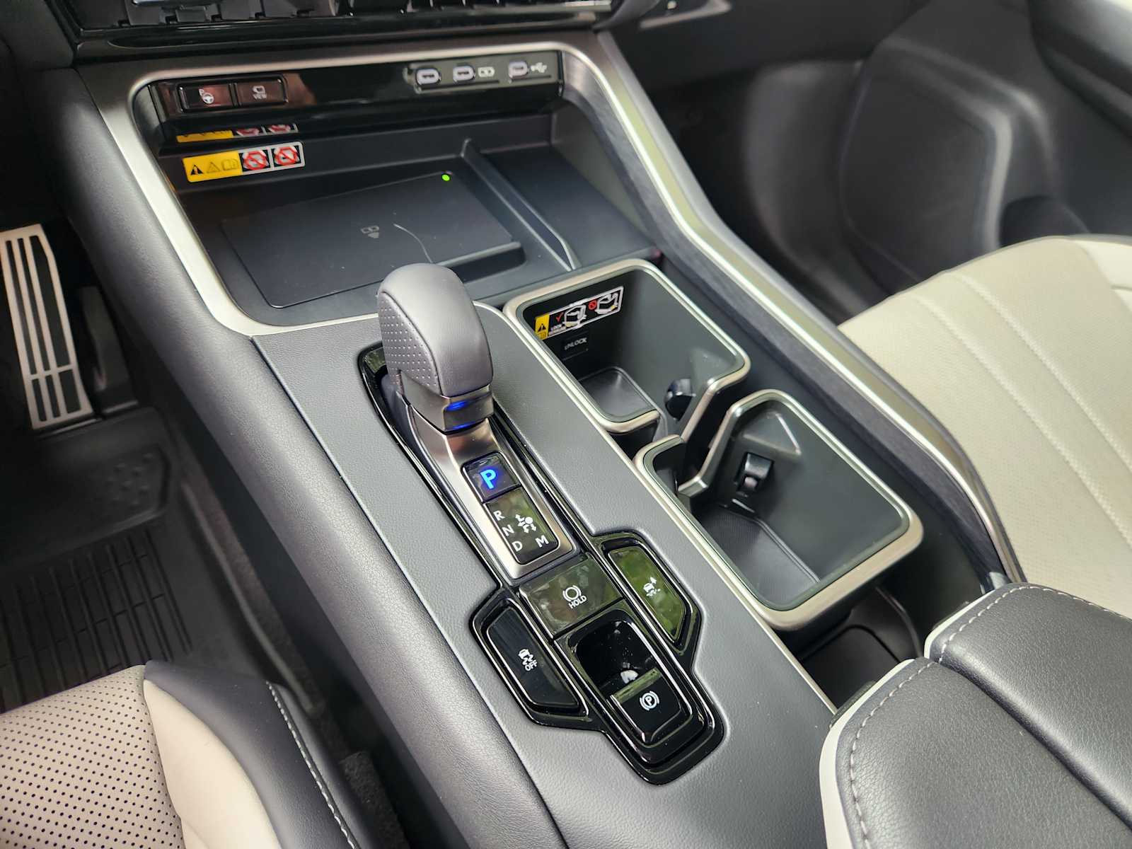 Used 2026 Incognito Lexus F SPORT Performance Premium image 17