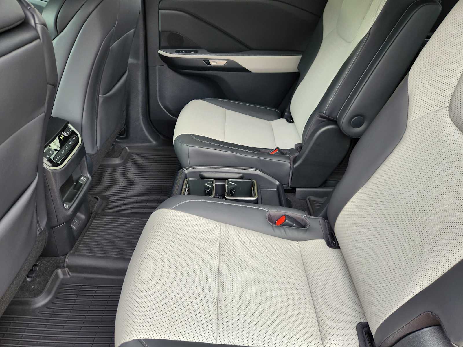 Used 2026 Incognito Lexus F SPORT Performance Premium image 28