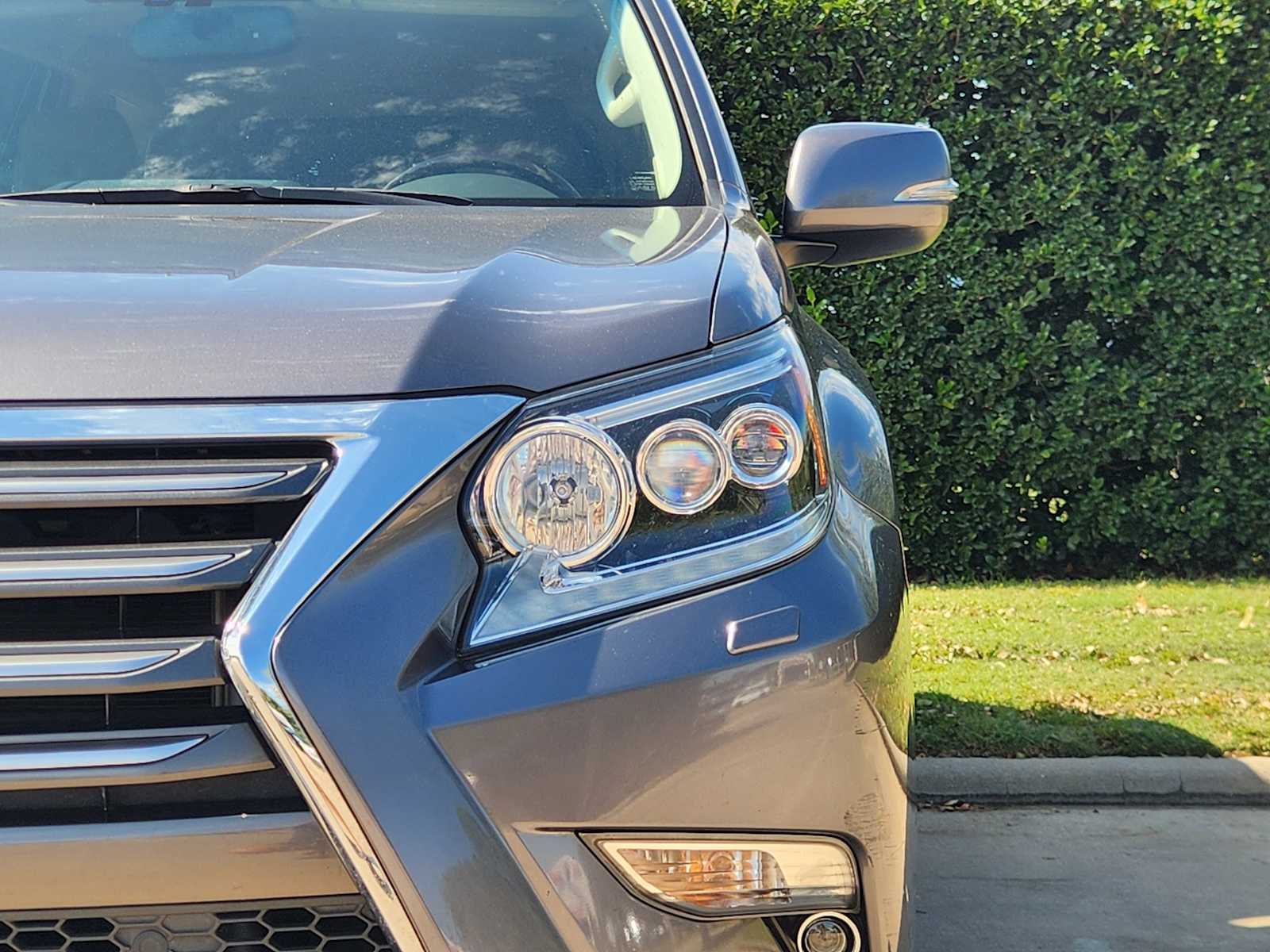 Used 2017 Nebula Gray Pearl Lexus Premium image 8