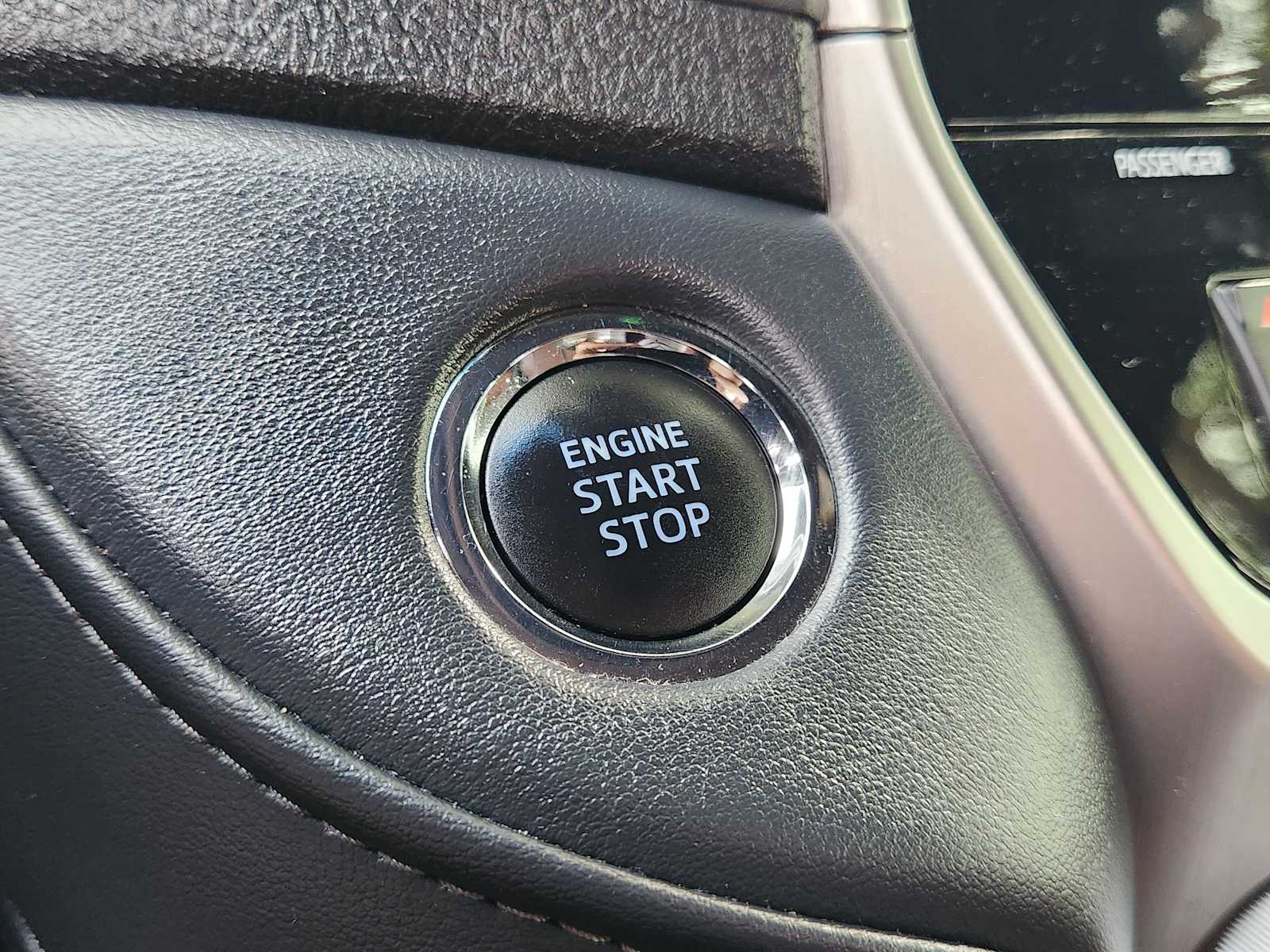 Used 2020 Blizzard Pearl Toyota  image 19