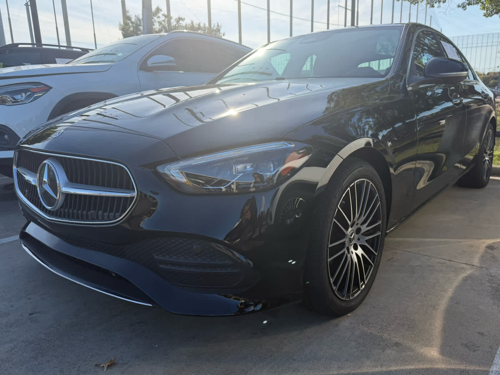 2025 Mercedes-Benz C-Class Sedan C 300's photo