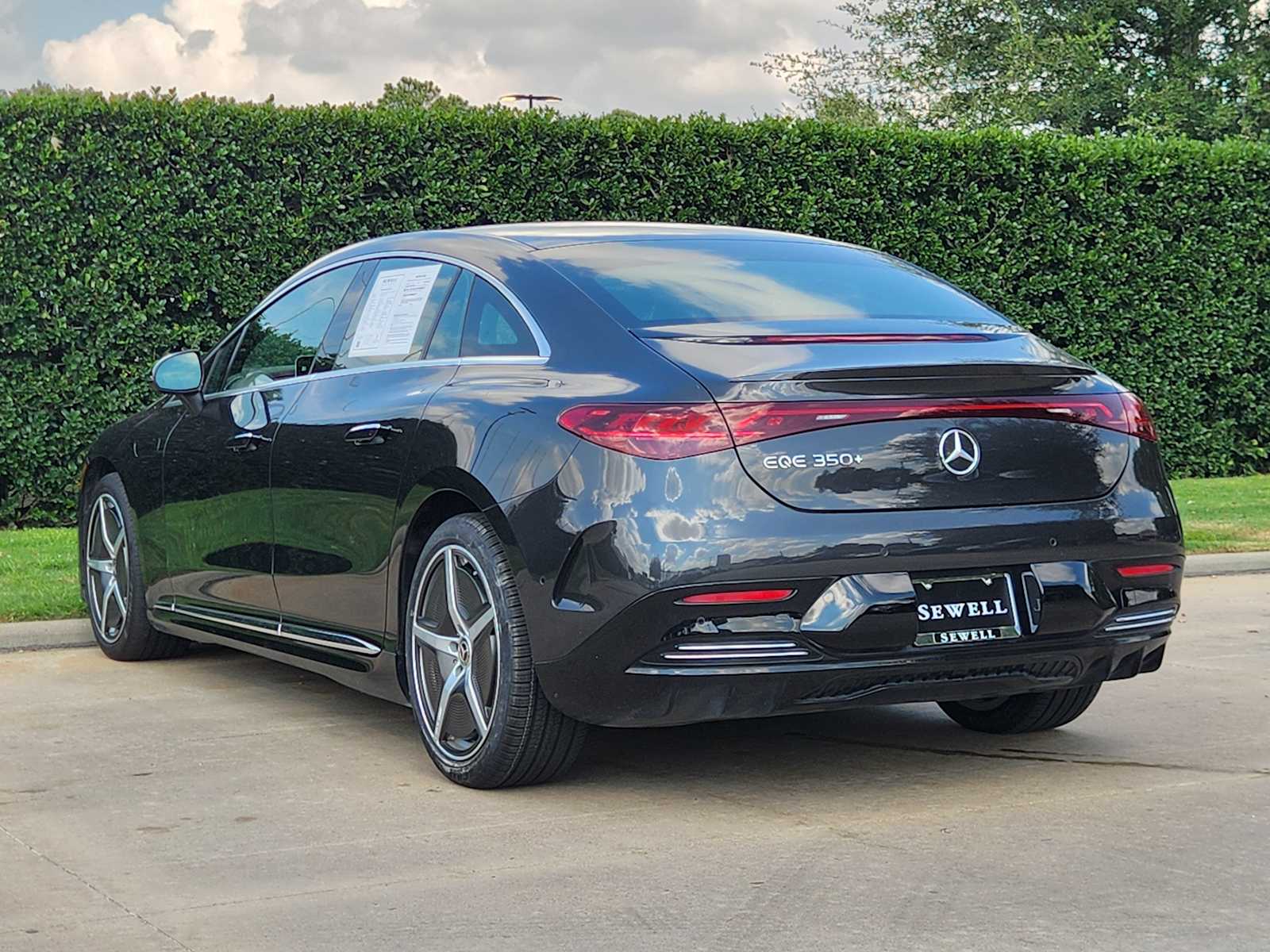 Certified Used 2024 Graphite Grey Metallic Mercedes-Benz EQE 350+ image 4