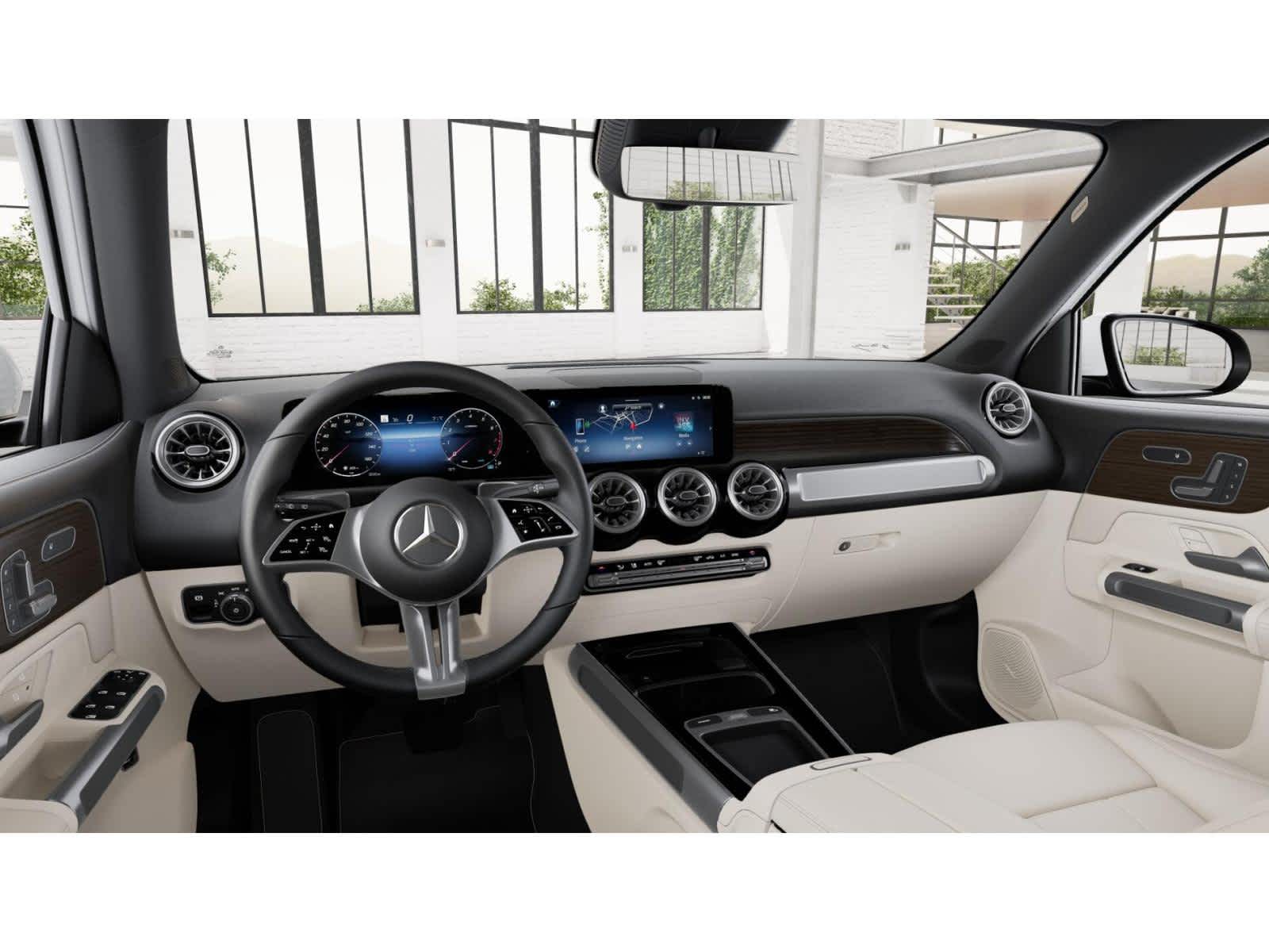 New 2026 Polar White Mercedes-Benz GLB 250 image 3