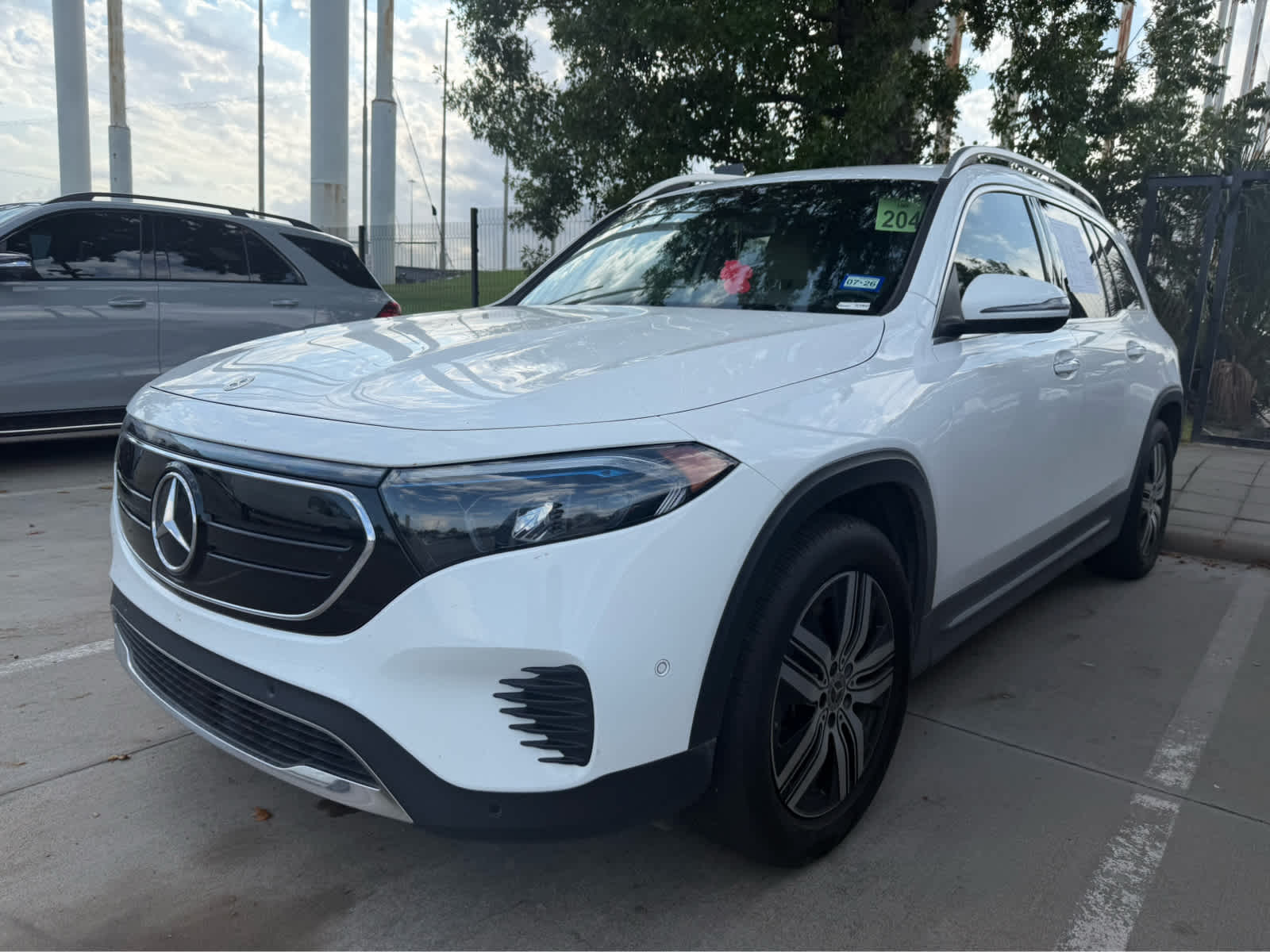 2023 Mercedes-Benz EQB Base