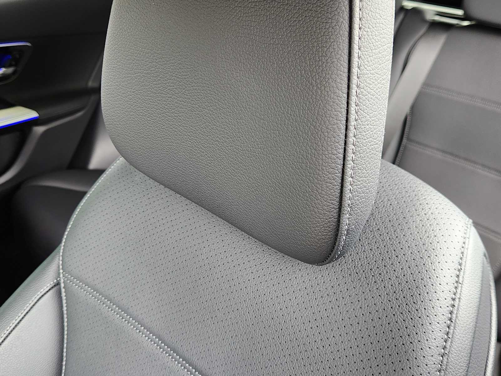 Certified Used 2026 Graphite Grey Metallic Mercedes-Benz GLC 300 image 22