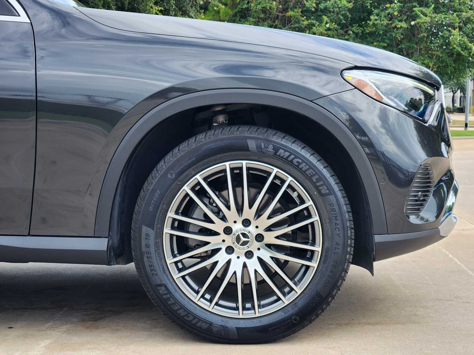 Certified Used 2026 Graphite Grey Metallic Mercedes-Benz GLC 300 image 7