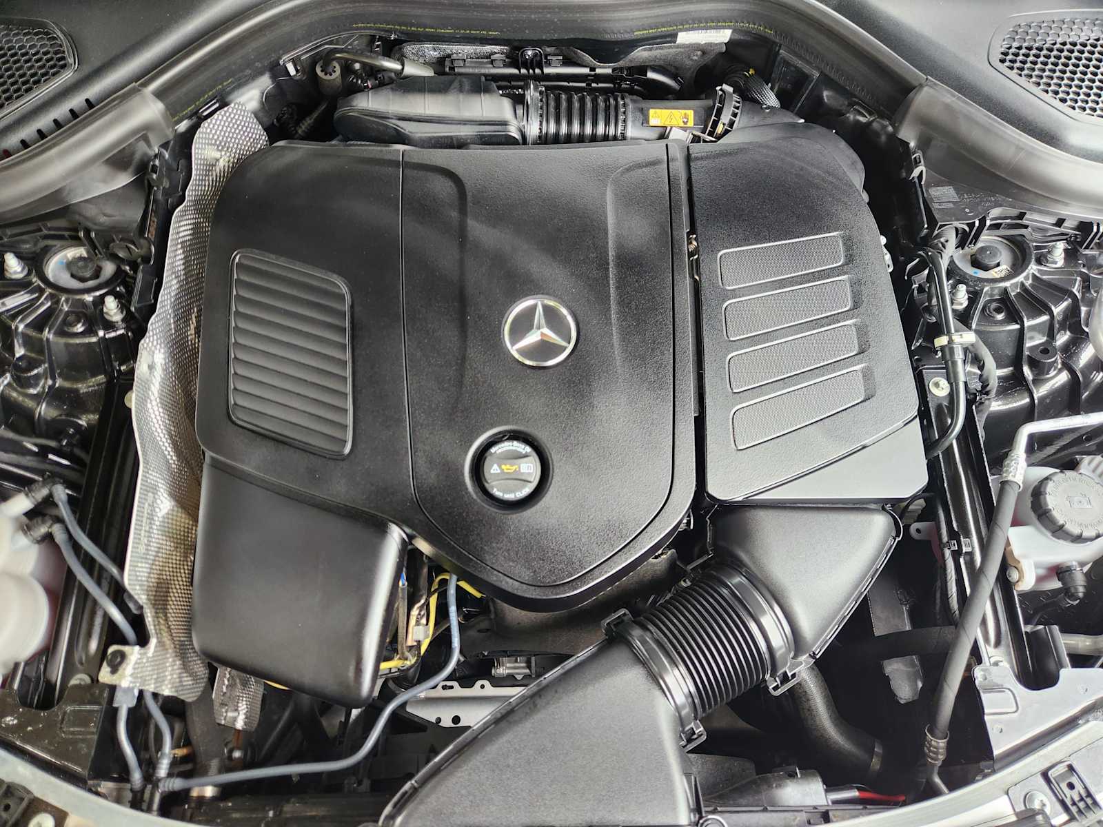 Certified Used 2026 Graphite Grey Metallic Mercedes-Benz GLC 300 image 30