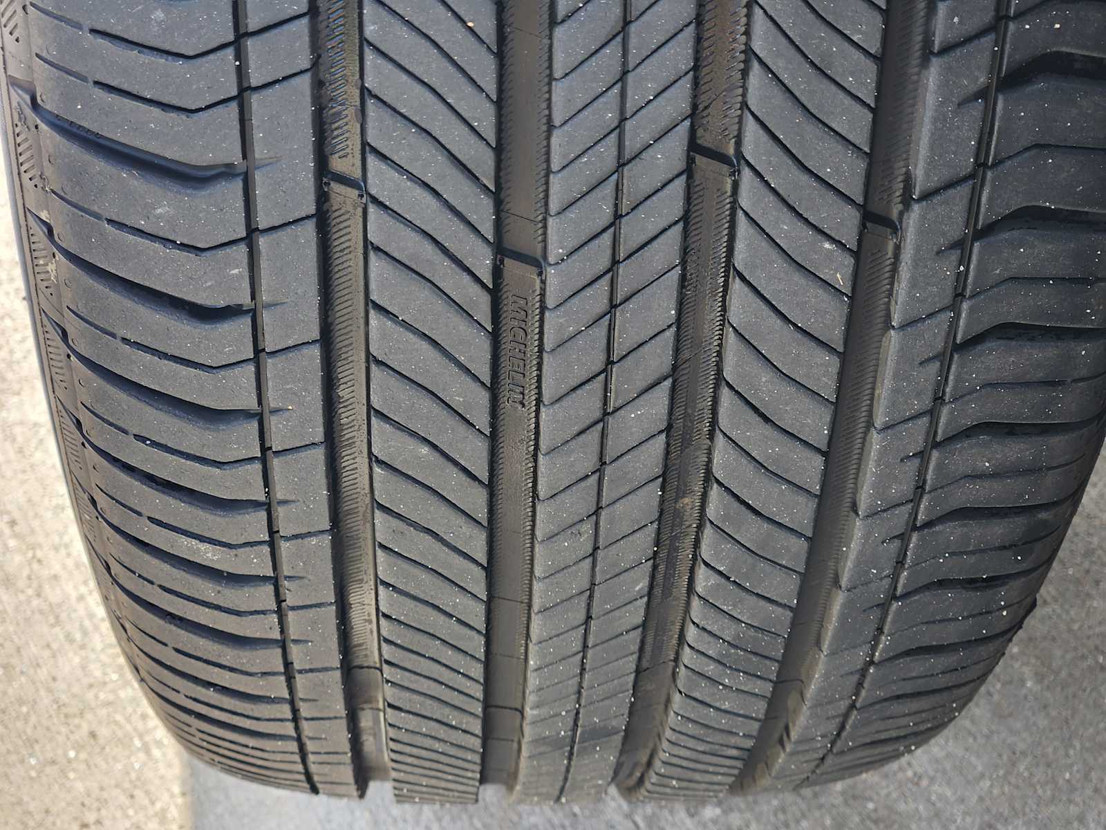 Certified Used 2026 Black Mercedes-Benz GLC 300 image 10