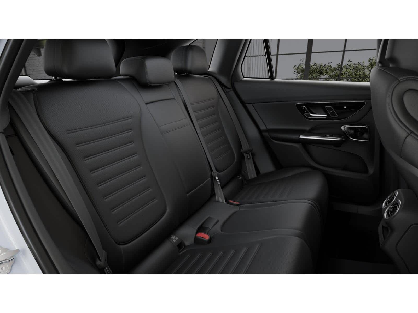 New 2026 Polar White Mercedes-Benz GLC 300 image 5