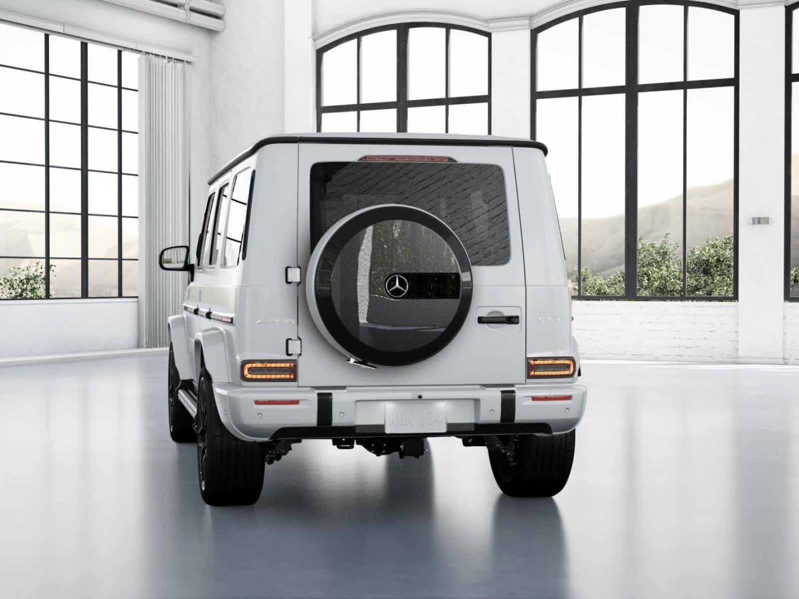 New 2027 MANUFAKTUR Moonlight White Magno Mercedes-Benz AMG® G 63 image 24