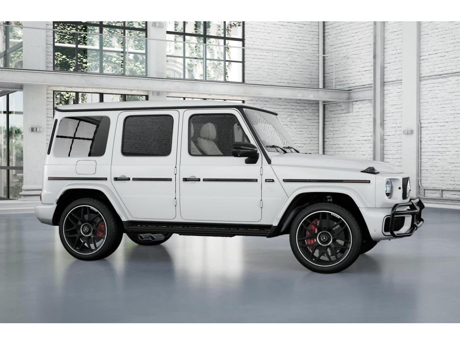 New 2027 MANUFAKTUR Moonlight White Magno Mercedes-Benz AMG® G 63 image 13