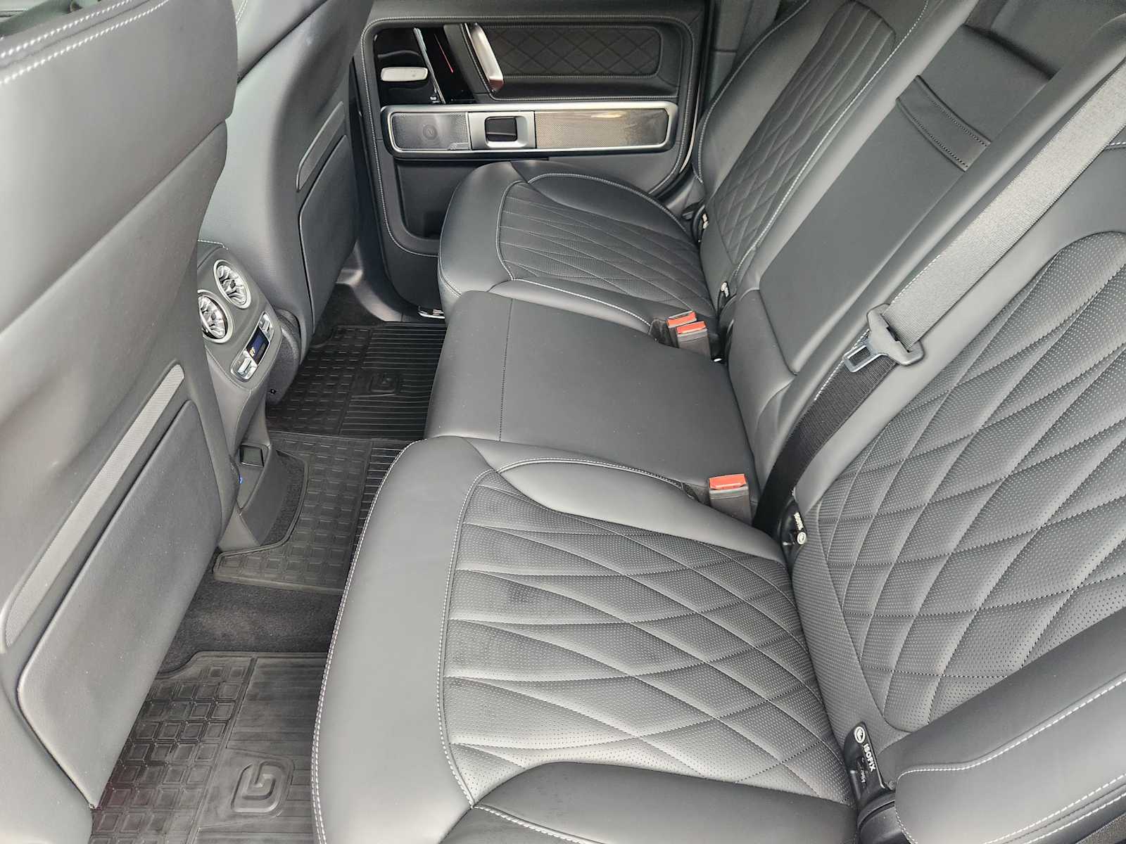 Certified Used 2025 Polar White Mercedes-Benz AMG® G 63 image 28