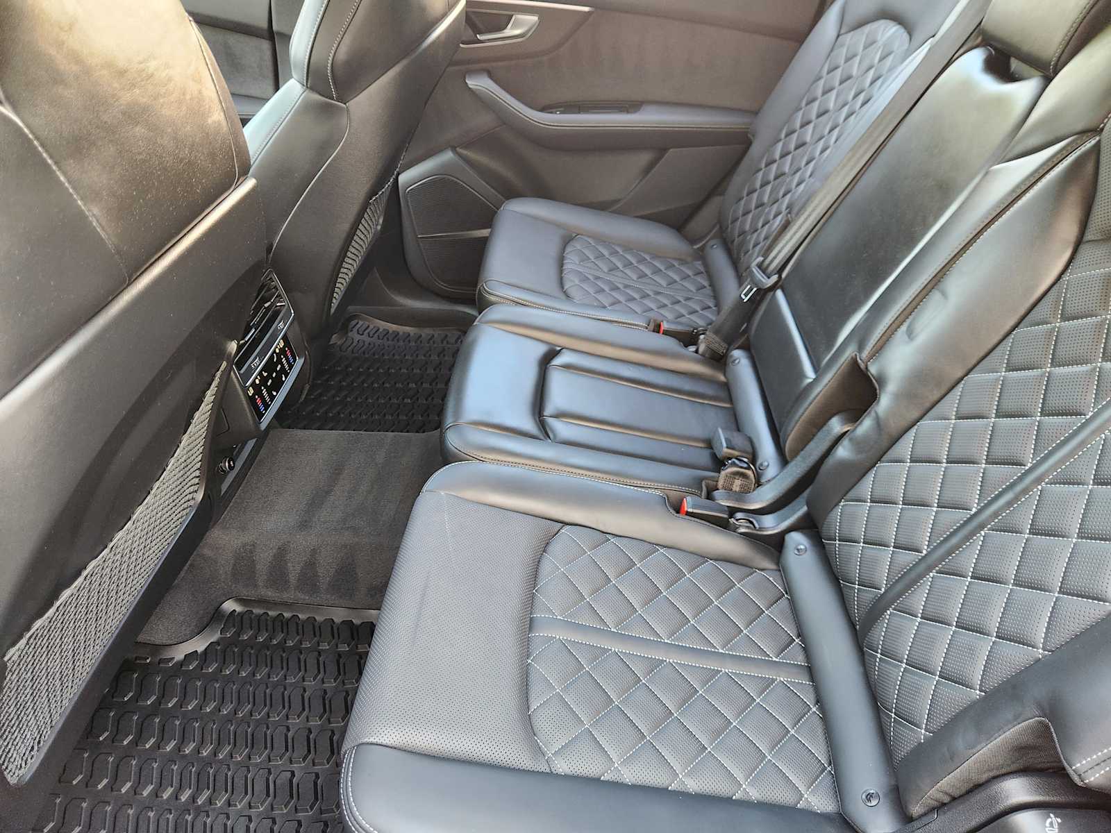 car-gallery-28