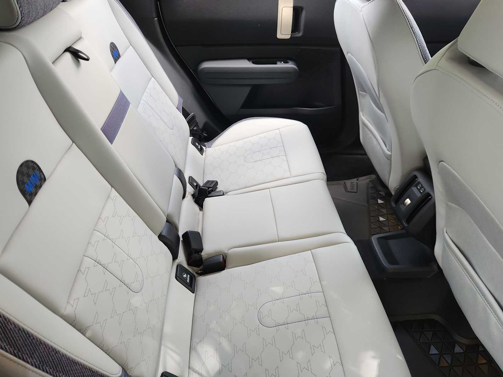 car-gallery-28