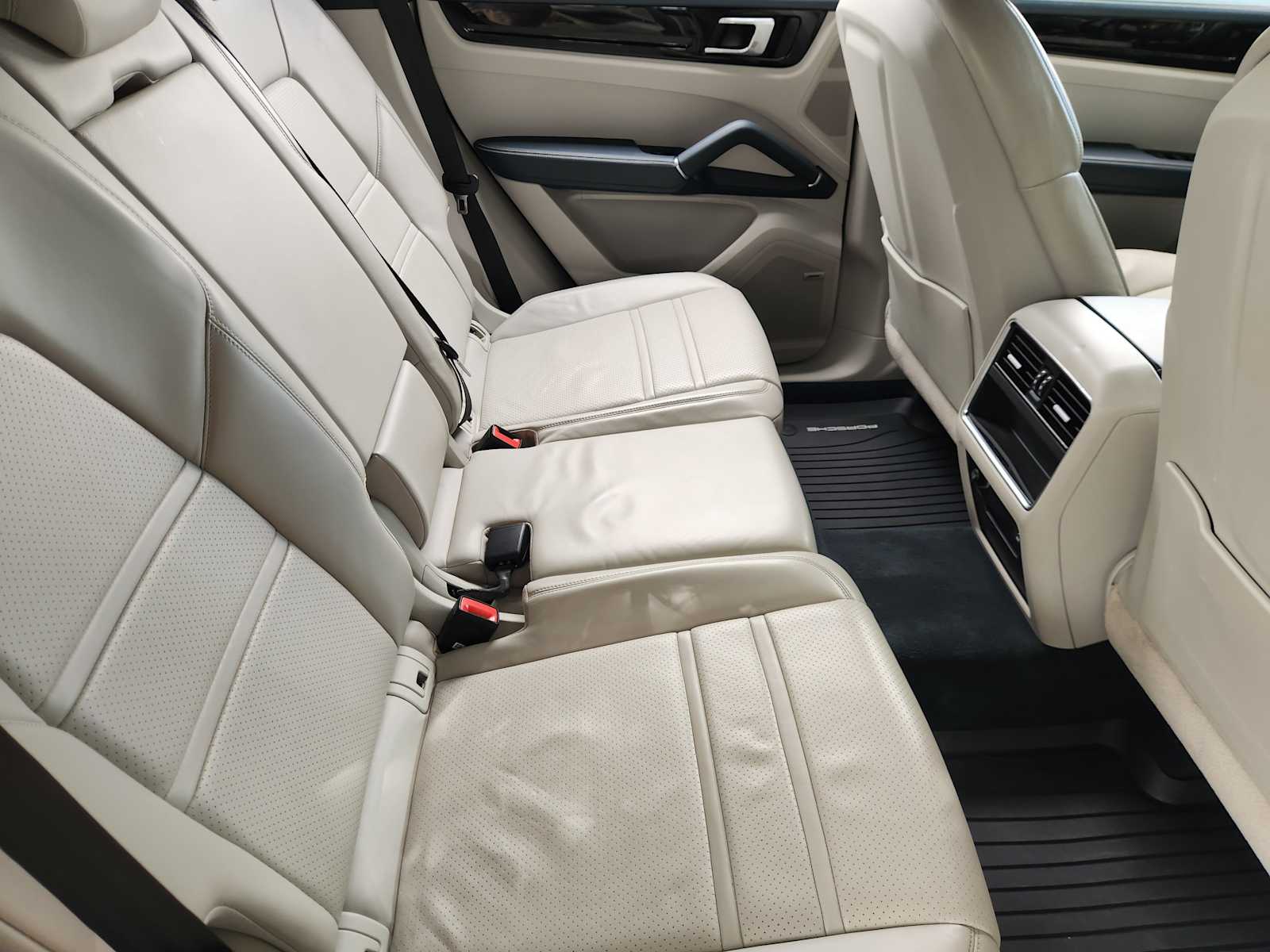 car-gallery-28