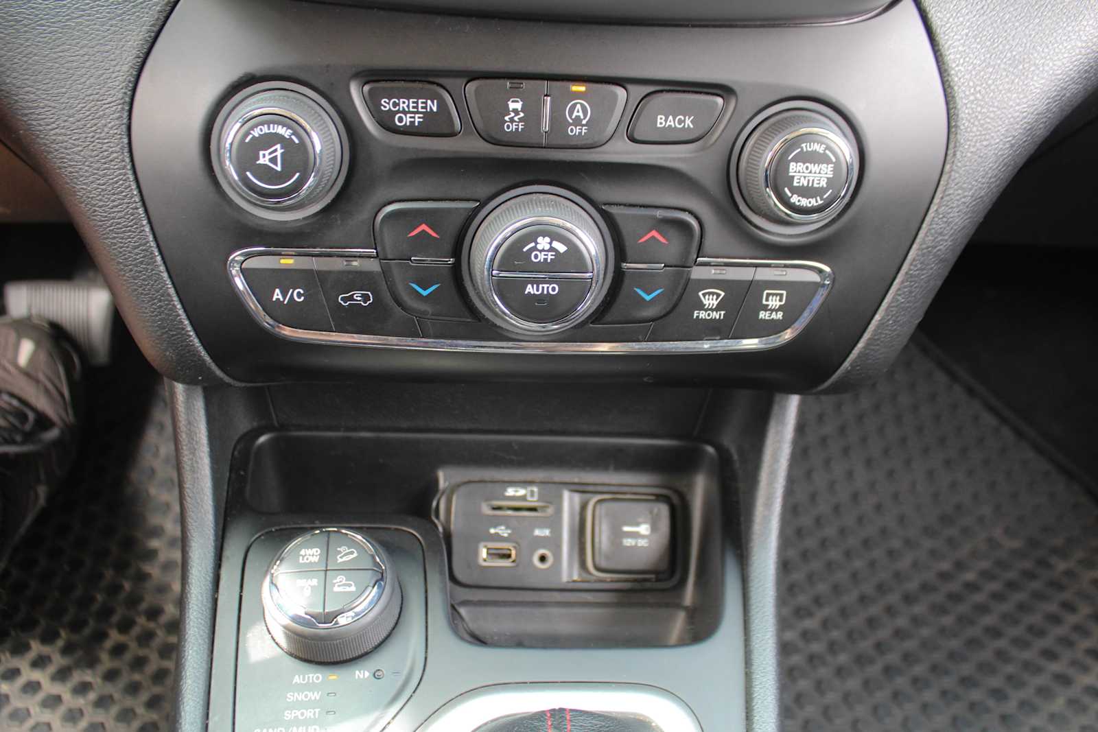 car-gallery-17