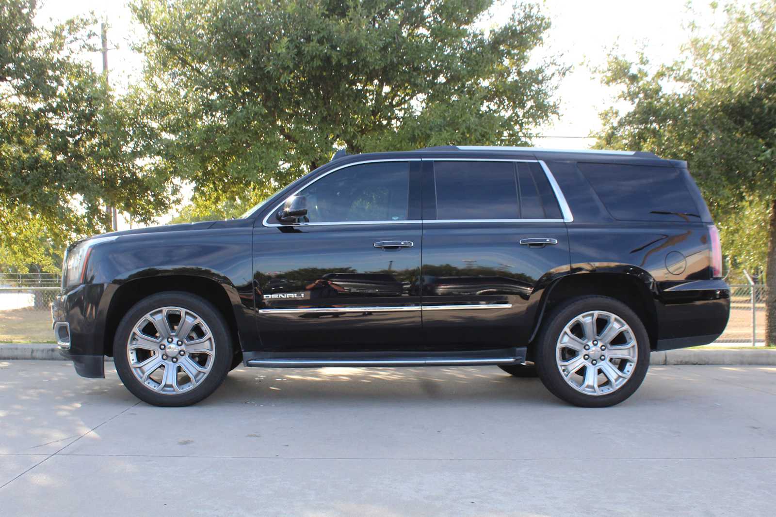 car-gallery-2