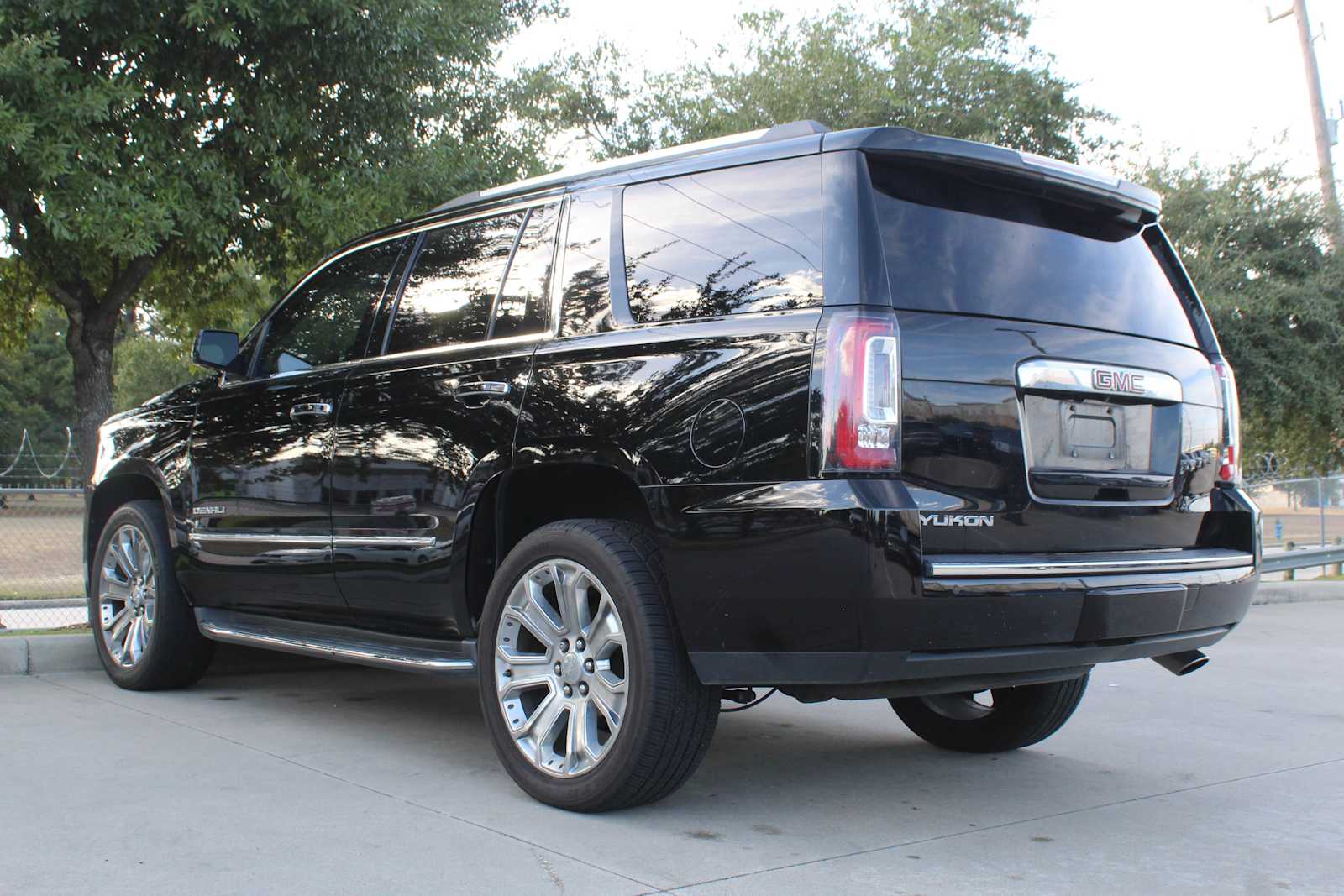 car-gallery-3