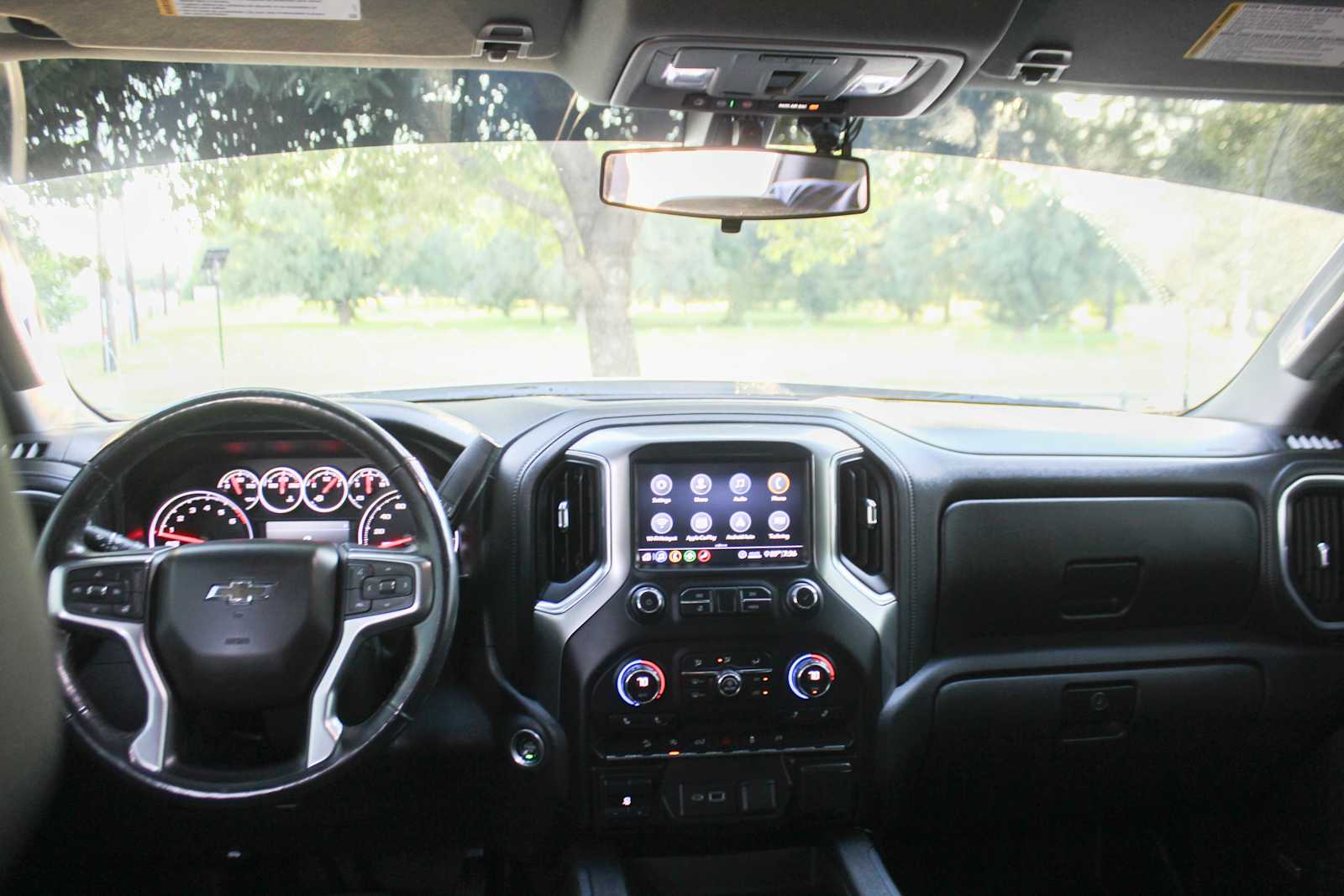 Used 2020 Silver Ice Metallic Chevrolet LT Trail Boss image 26